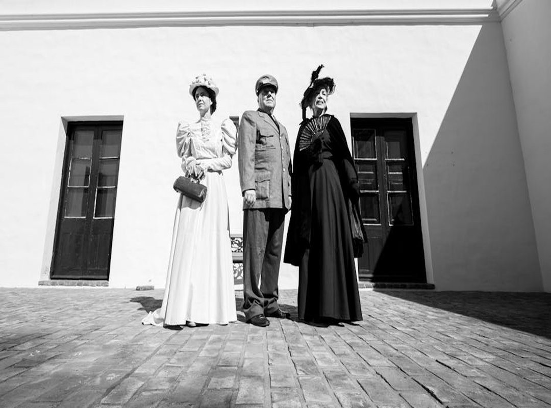 Compartir Información y Recursos Relevantes