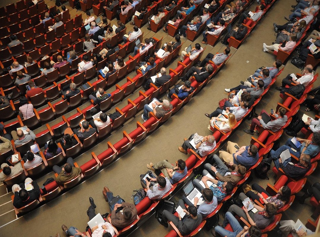 Decoding Forum Lingo and Common Discussion Topics